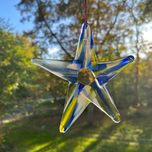 #5105 YELLOW / BLUE / WHITE MULTI COLOR 5 POINT STAR APX. 6 1/2” X 6 1/2” - Picture 5 of 10